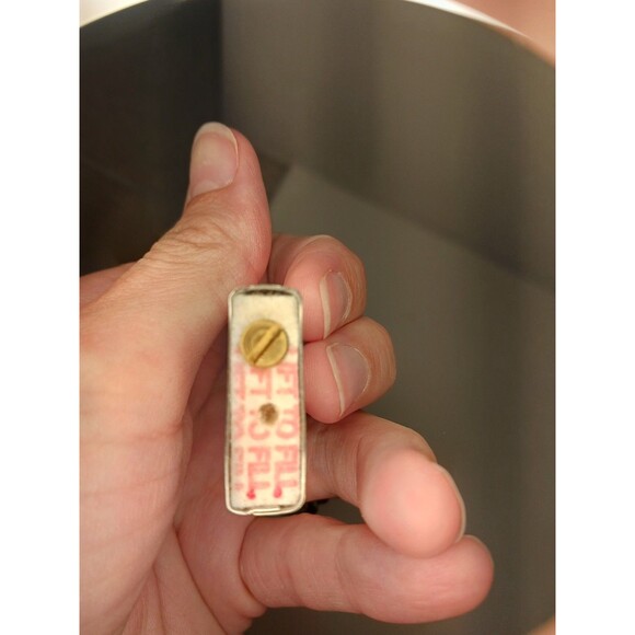 Zippo Don Quixote Lighter Rare H 16 with Book On Top Engraved Metal Collectible - Picture 7 of 7